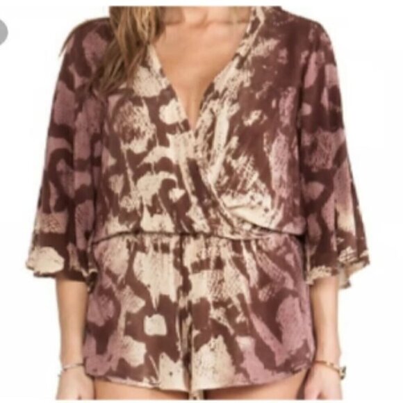 Blue Life Beachy Vacation Snakeskin Romper - Size: Small - Picture 8 of 8